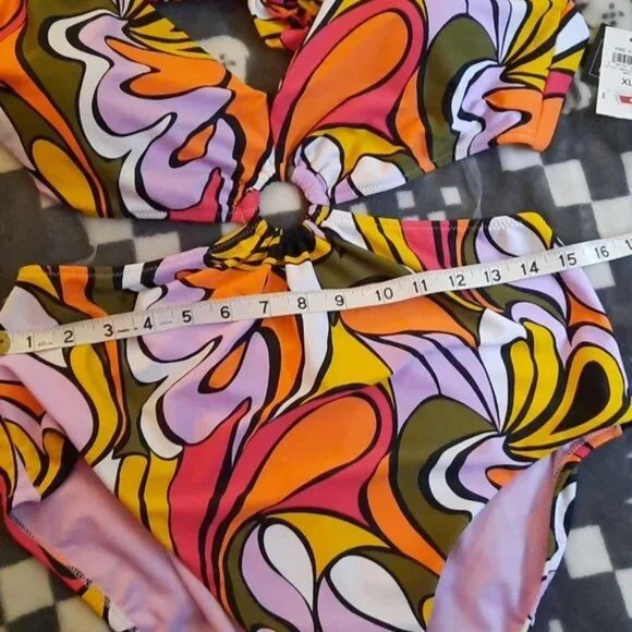 Bar lll  Macy's 70's Vibe Check Ring Monokini Swimsuit Swimwear Size XL - Picture 5 of 12